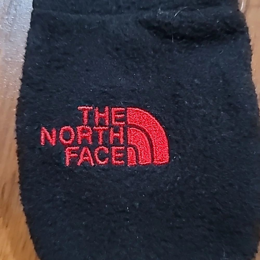 The NorthFace infant mittens